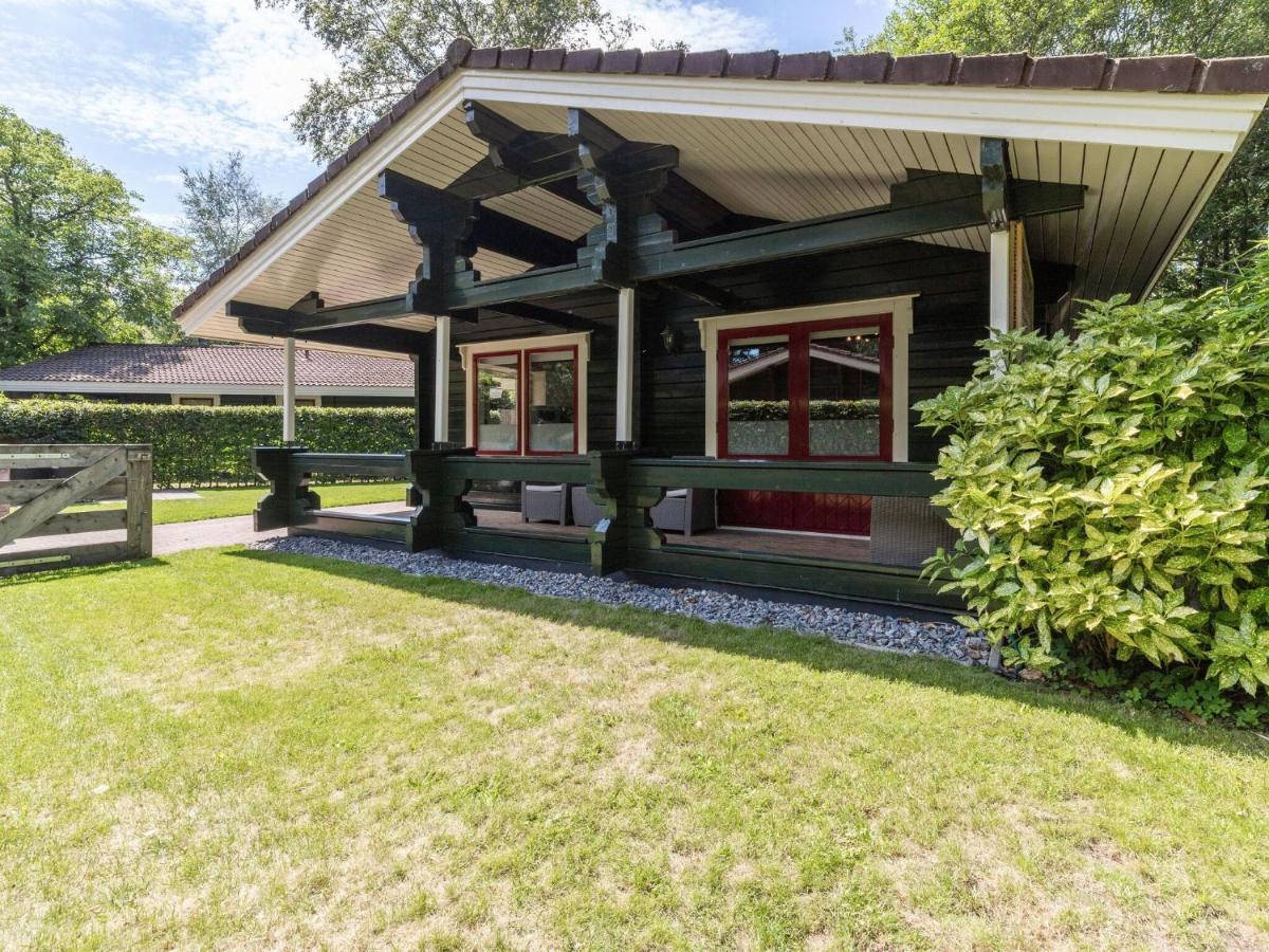 Luxurious Chalet In Guelders By The Forest Hulshorst Kültér fotó